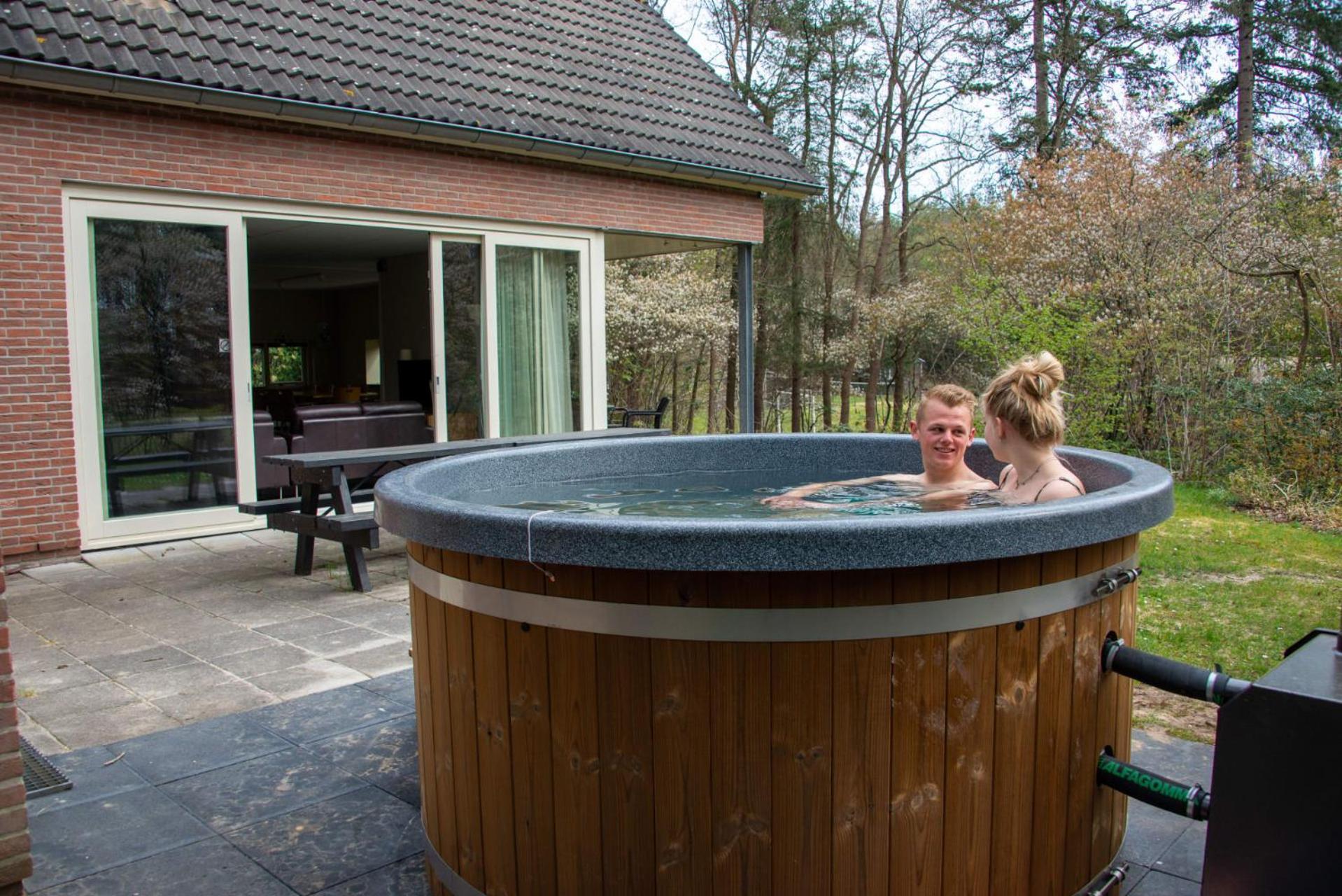 فندق Europarcs De Wiltzangh Ruinen الغرفة الصورة